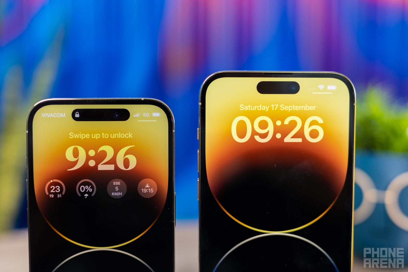 Years after Android, the iPhone finally gets an always-on display functionality with its own set of quirks (Image Credit - PhoneArena) - Apple iPhone 14 Pro Max vs iPhone 14 Pro: The itch to switch
