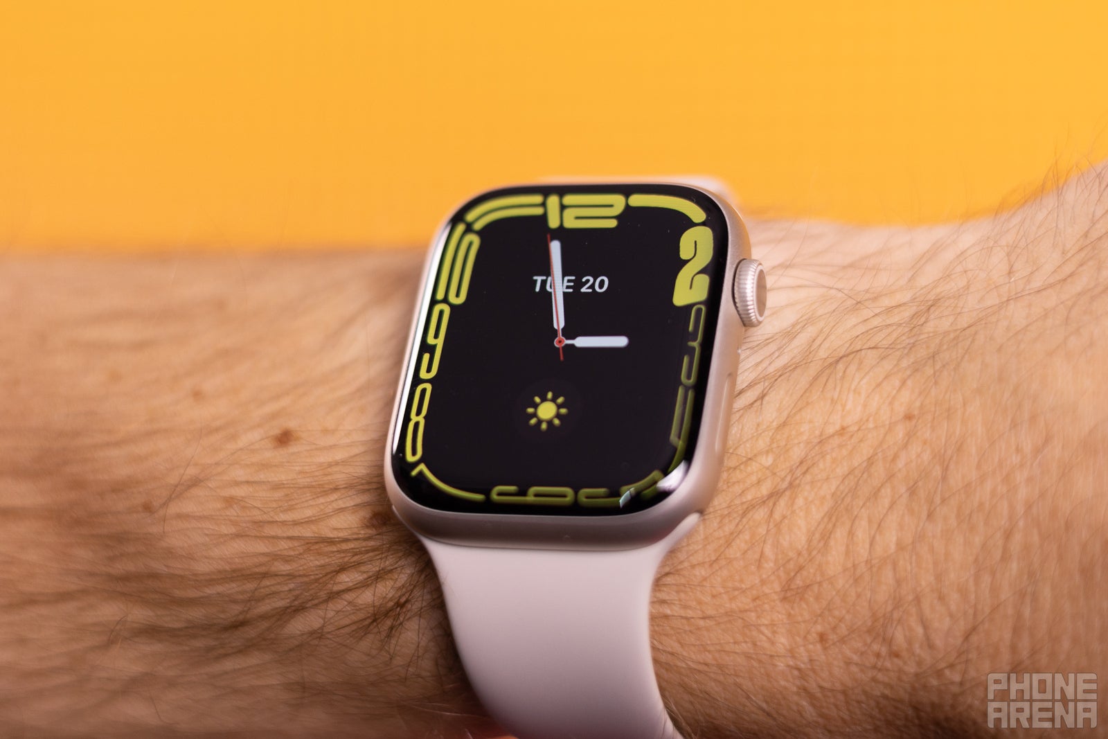 Déjà vu? (Image credit - PhoneArena) - Apple Watch Series 8 review: copy-paste?