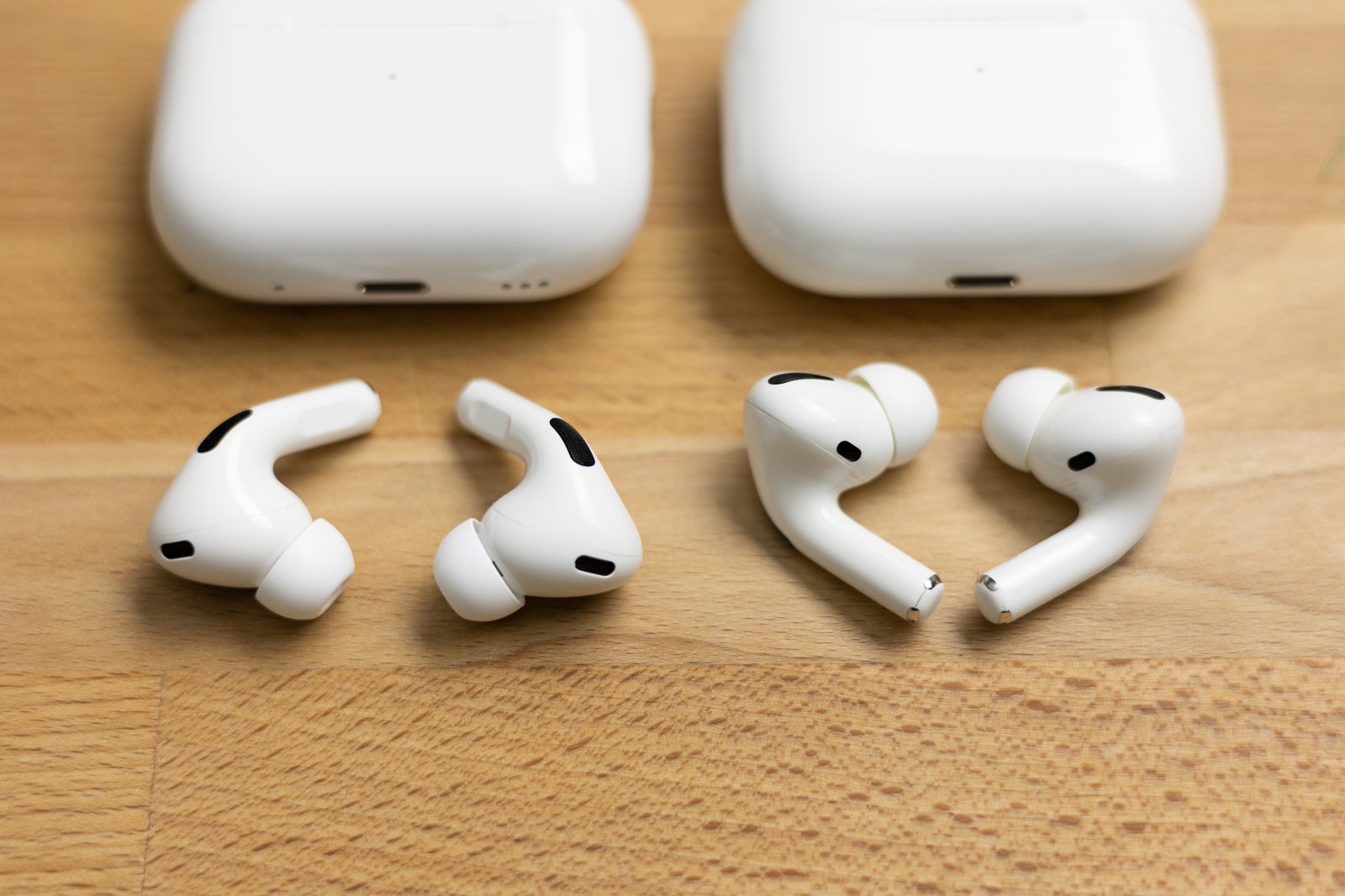 airpods-pro-2-vs-airpods-pro-comparison-what-s-different-2022