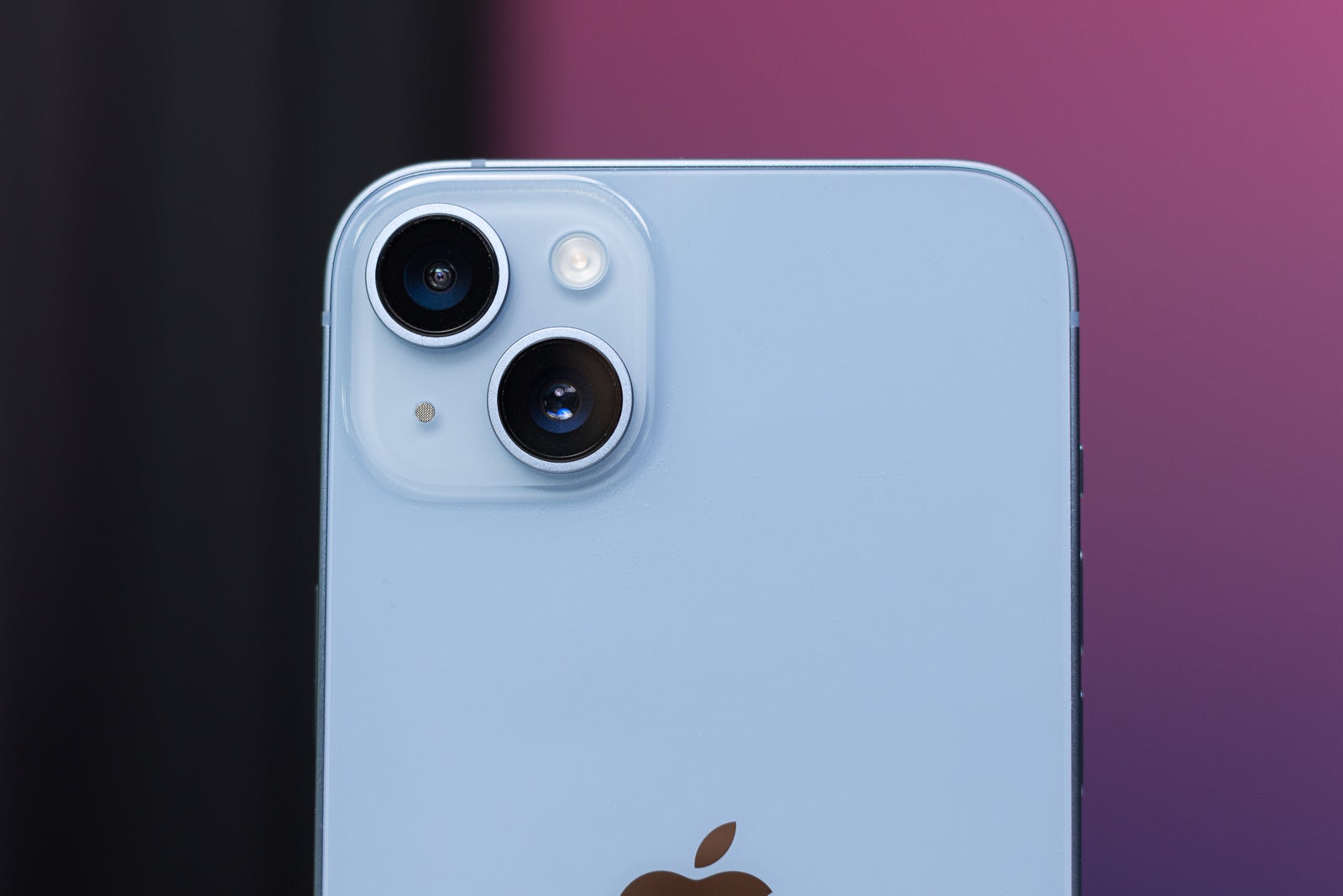 (Image credit - PhoneArena) iPhone 14 Plus camera - iPhone 14 Plus review: Finally, a big iPhone without the Pro Max tax