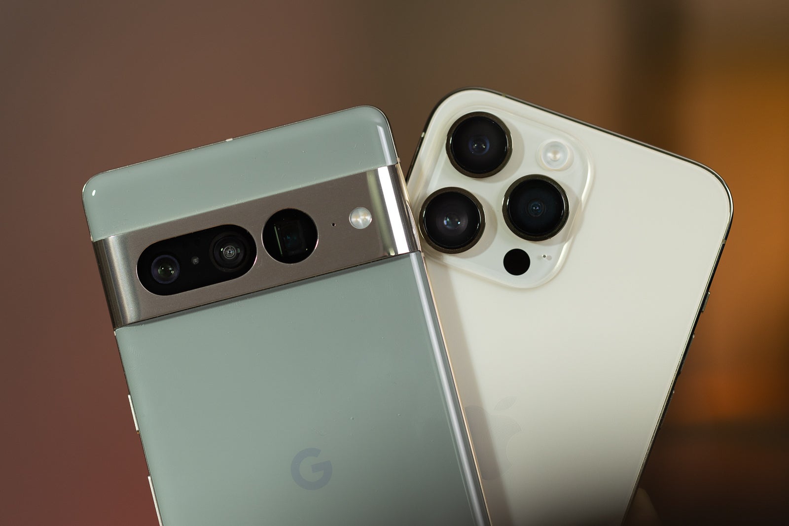 (Image Credit - PhoneArena) - Google Pixel 7 Pro vs iPhone 14 Pro Max: main differences