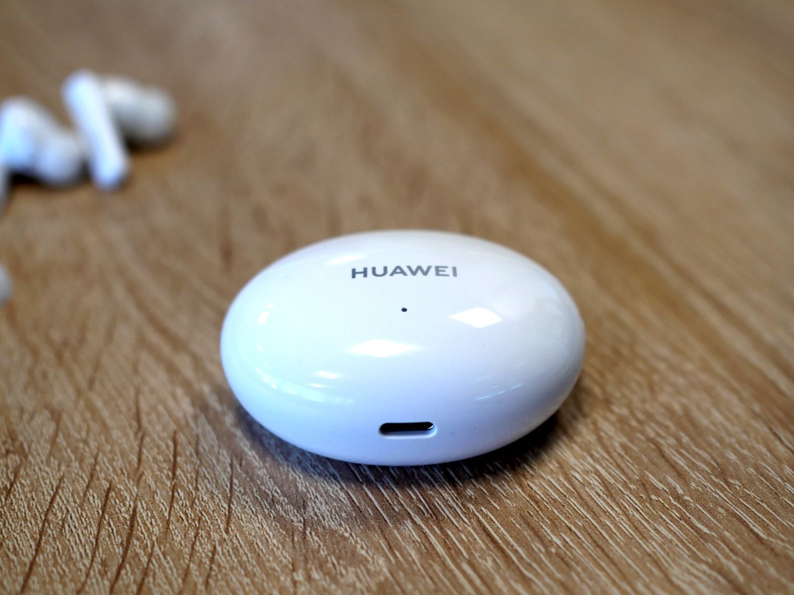 Huawei Freebuds 5i review – good sound, terrible controls - Galaxus