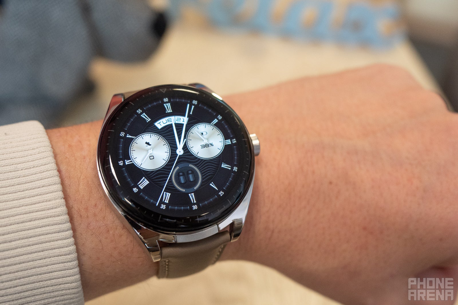 Huawei Watch Buds - Huawei Watch Buds review: &quot;The name&#039;s Bond, James Bond!&quot;