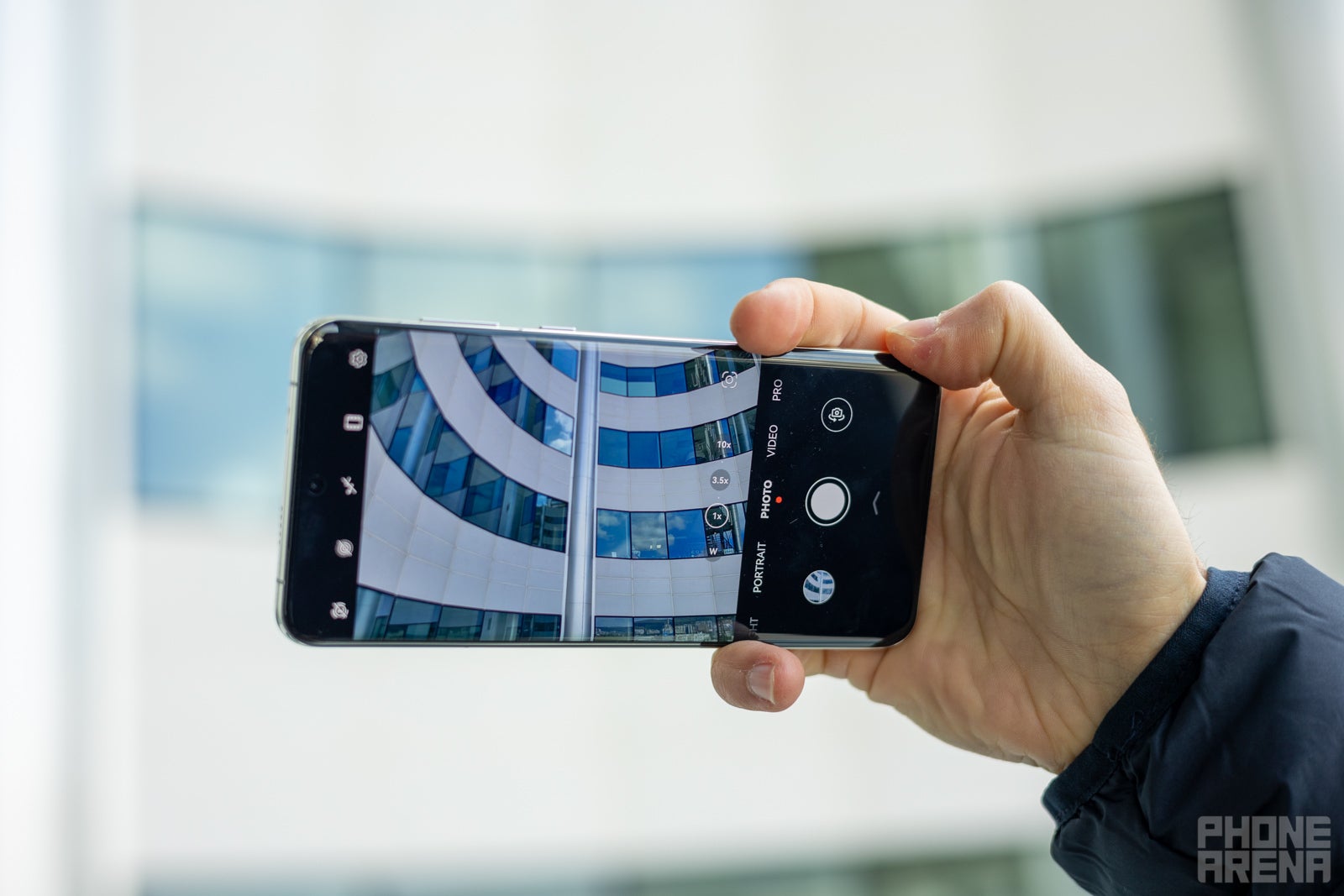 (Image Credit - PhoneArena)  - Huawei P60 Pro Review: can a great camera make you forget the Google-less software?