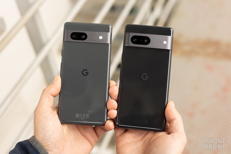 Google Pixel 7a vs Pixel 7: what are you compromising with the cheaper 7a?