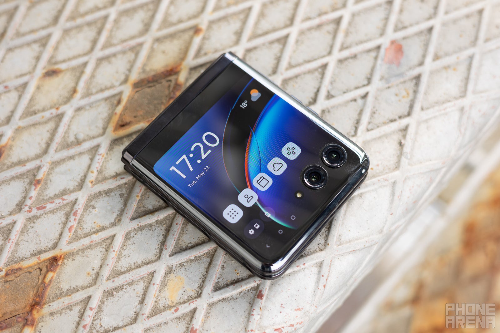 Motorola Razr 40 Ultra: Cheaper than expected pricing and North American  name change emerge -  News