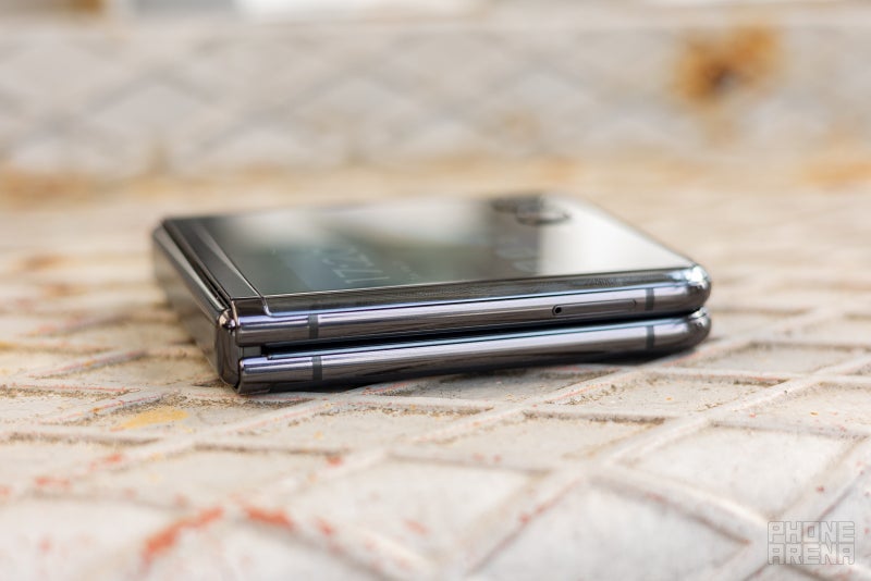 Motorola Razr Plus (2023) Review: Solid Galaxy Flip alternative