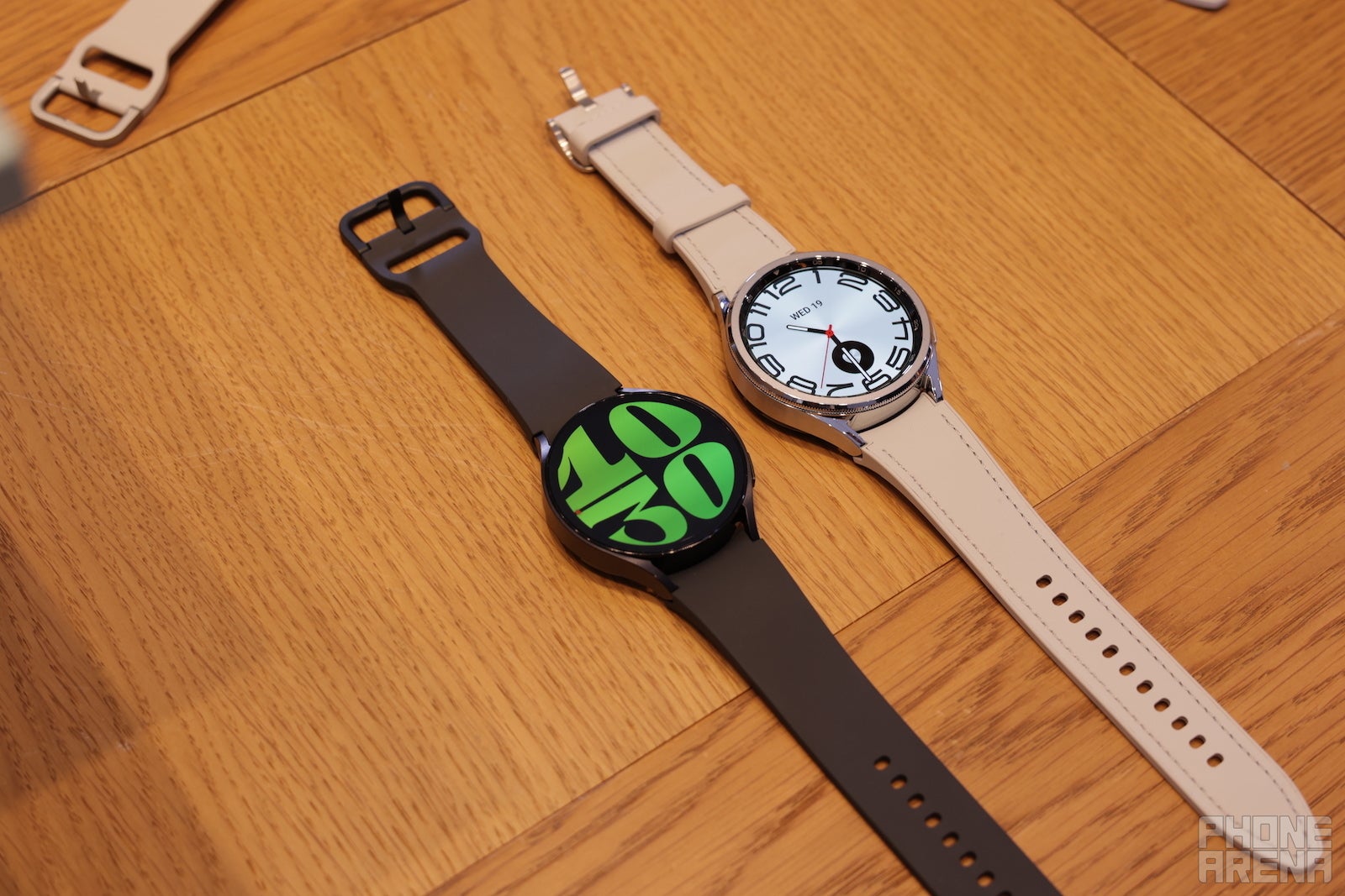 Apple Watch Series 9 vs Samsung Galaxy Watch 6: differences explained -  PhoneArena