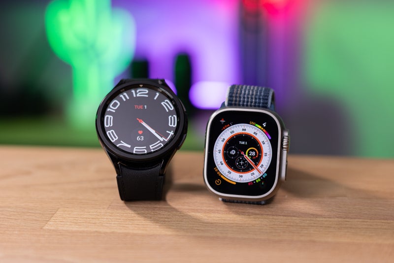 Samsung Galaxy Watch 6 Classic vs Apple Watch Ultra: Best of both ...