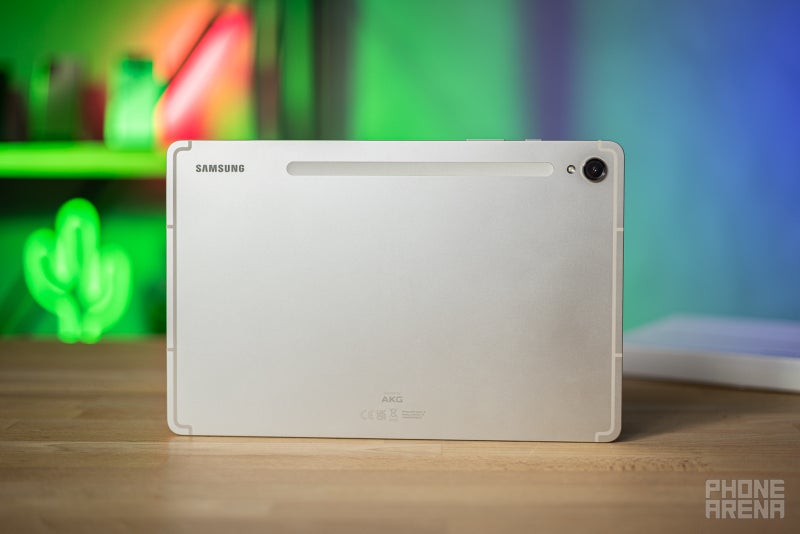 Samsung Galaxy Tab S9 Review: Now that's an iPad alternative worthy of your attention