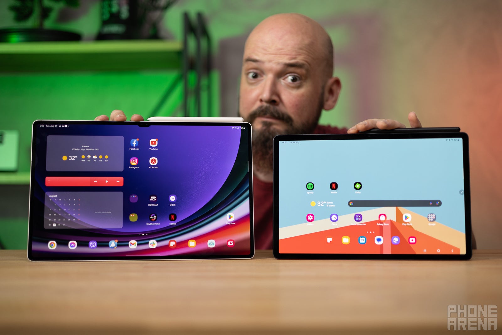 Samsung Galaxy Tab S9 Ultra vs Galaxy Tab S9+: a plus on top of a plus