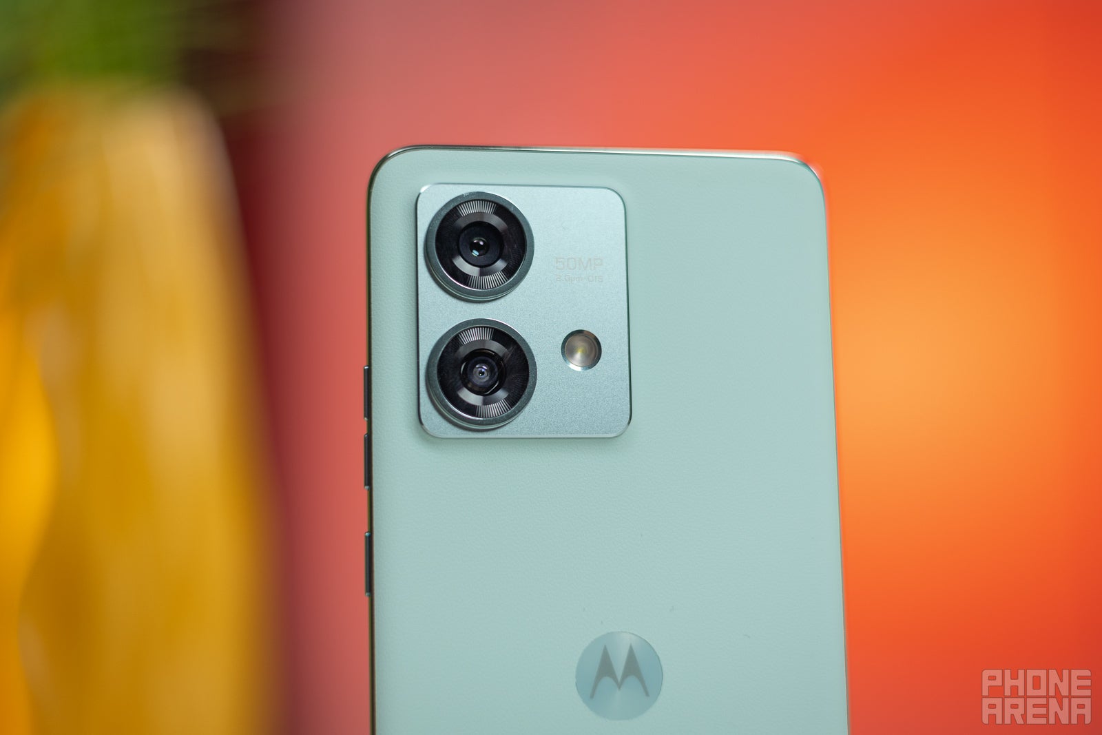 Motorola Edge 40 Neo review: Lab tests - display, battery life, charging  speed, speaker