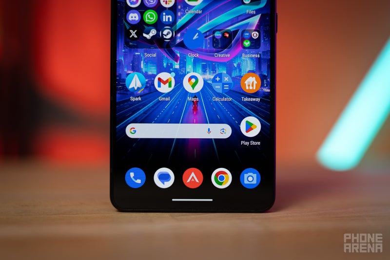 AMOLED, 165 Hz, FHD (Image credit - PhoneArena)