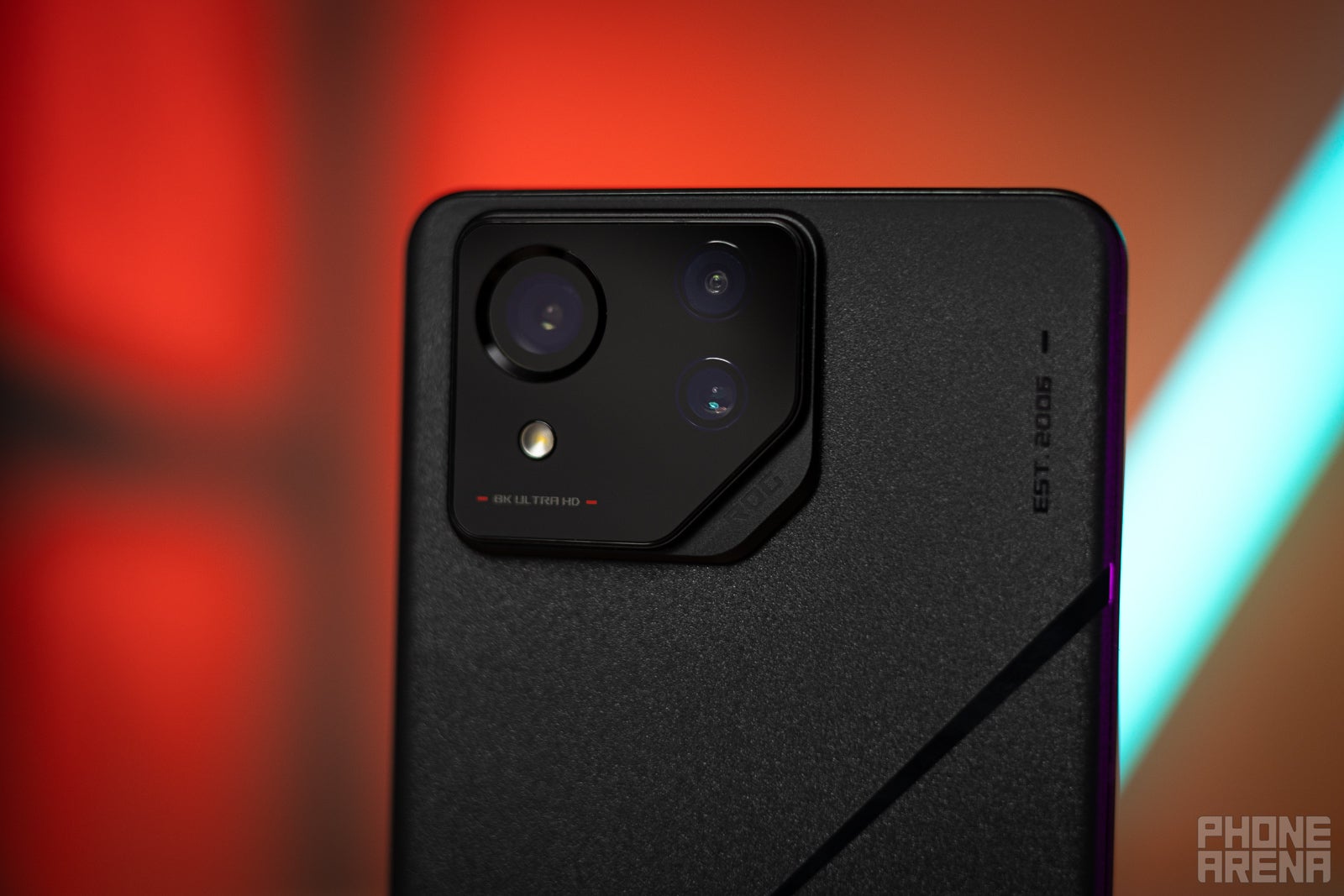 The new ROG Phone 8 from ASUS finally puts a good camera in a gaming phone