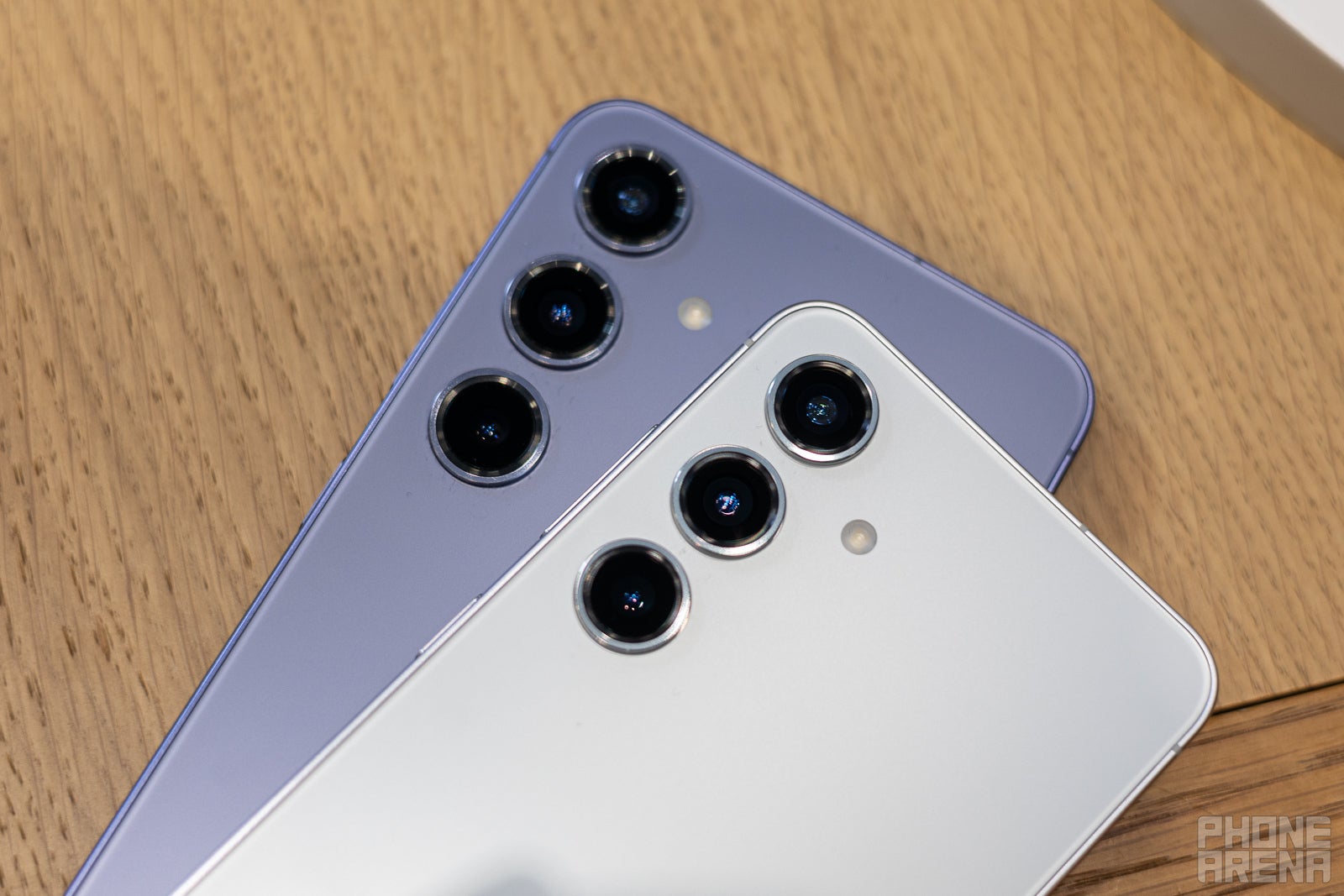 Sony Xperia 1 VI size boost rumor could finally lead to ultra-micro-hole  front camera introduction -  News