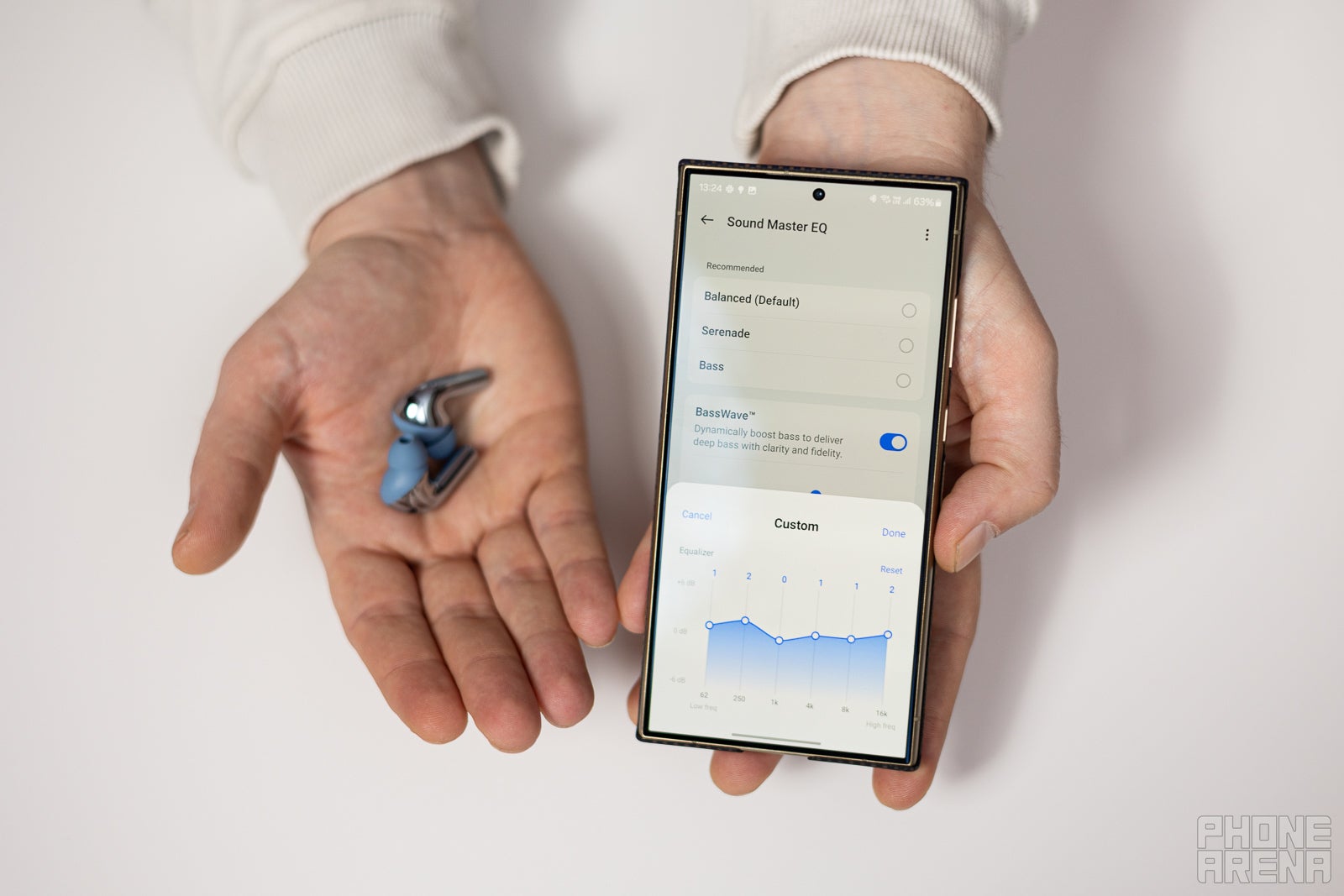 The EQ barely touches on the 'important' frequencies (Image credit - PhoneArena) - OnePlus Buds 3 review: light, comfortable, bland