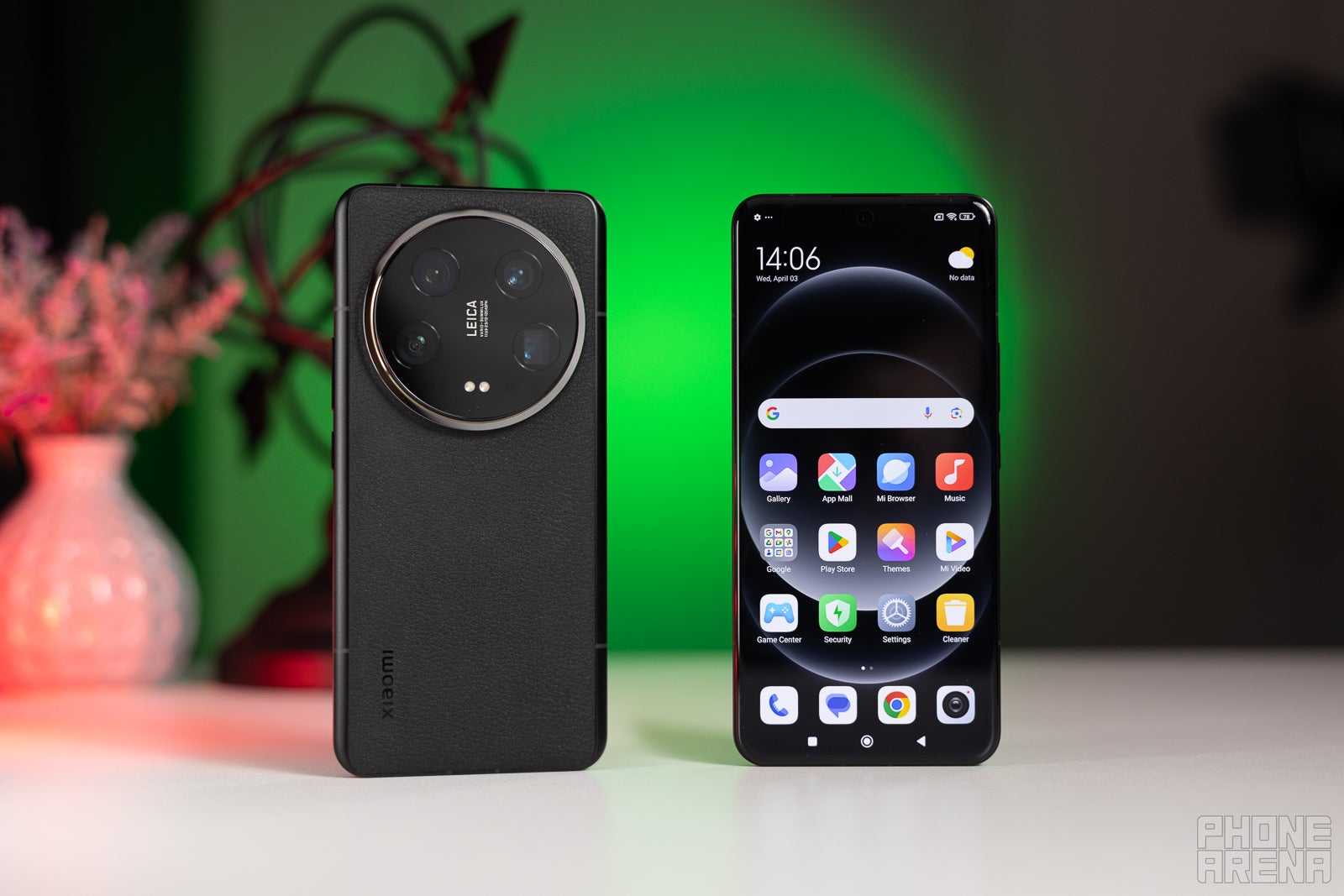 It comes in black (Image credit - PhoneArena) - Xiaomi 14 Ultra review: it&#039;s going global, and it&#039;s not pulling punches!