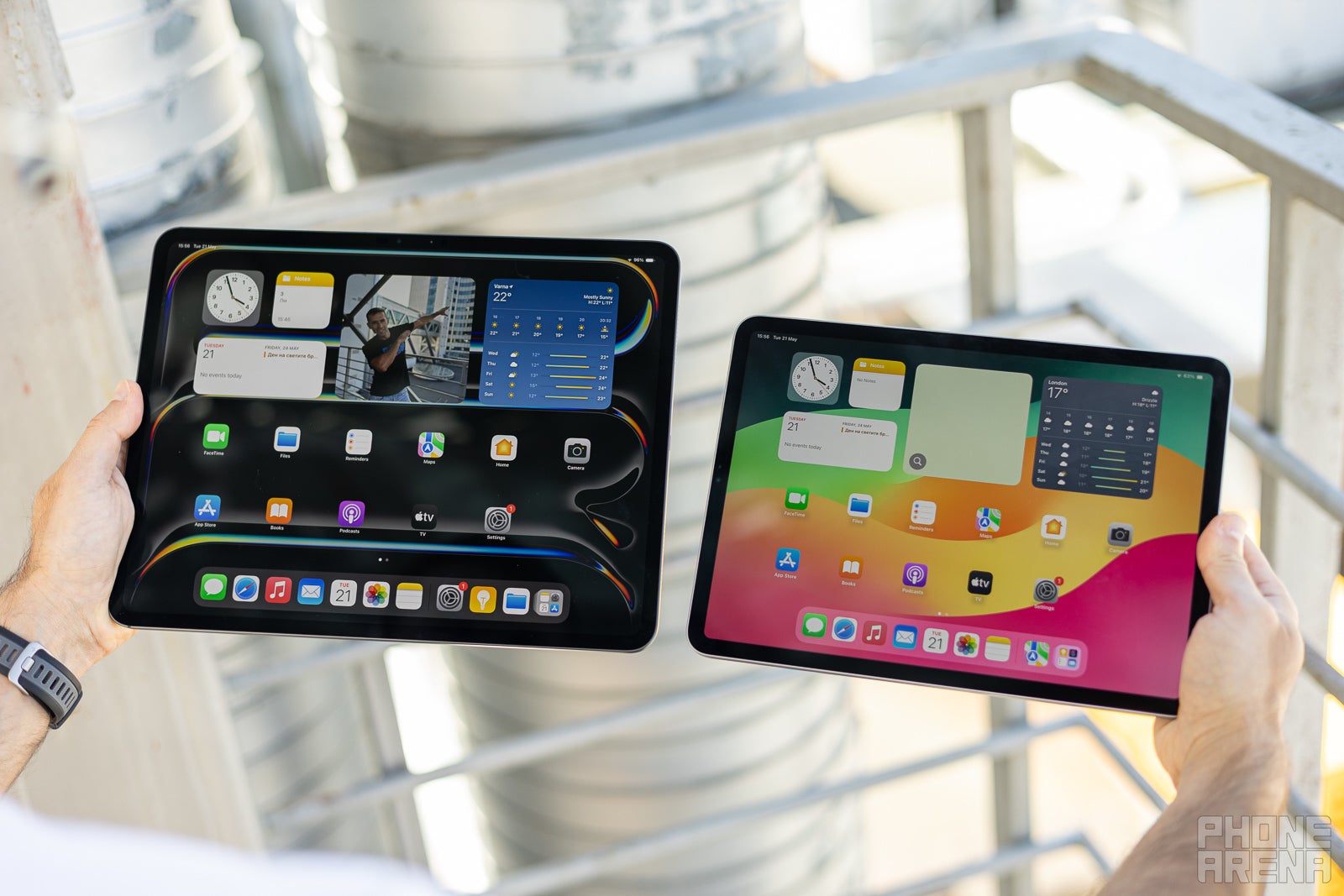 The new Tandem OLED is much brighter - iPad Pro (2024) VS iPad Pro (2022): All new features explained!