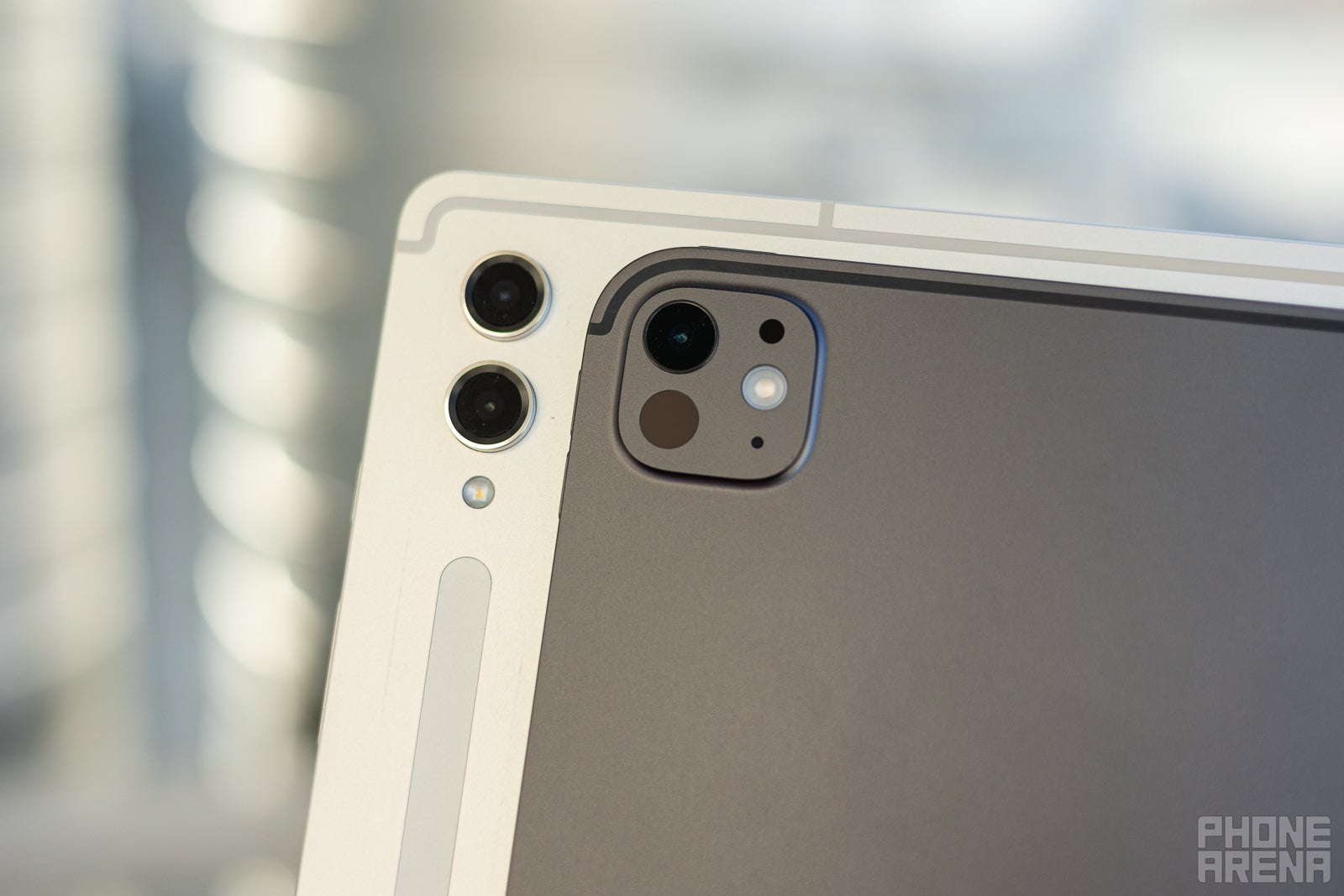 iPad Pro 2024 and Galaxy Tab S9 Ultra camera closeups