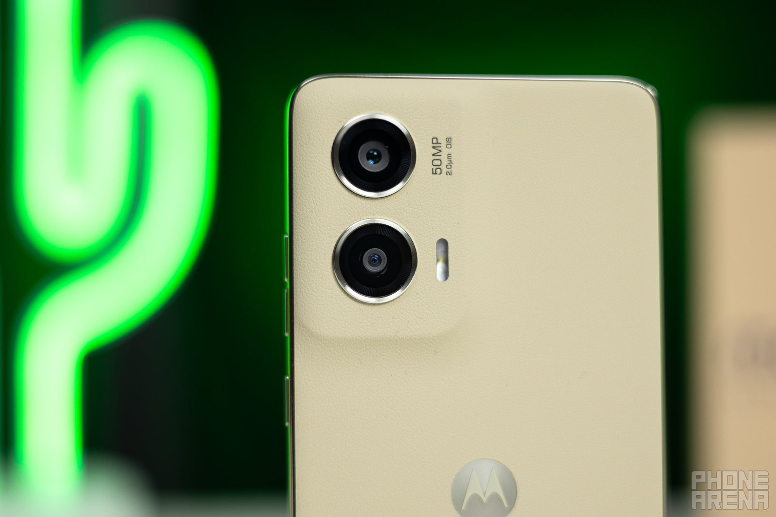 The Moto G Stylus 5G dual camera system with a new subtle camera island design. (Image by PhoneArena) - Moto G Stylus 5G (2024) Review