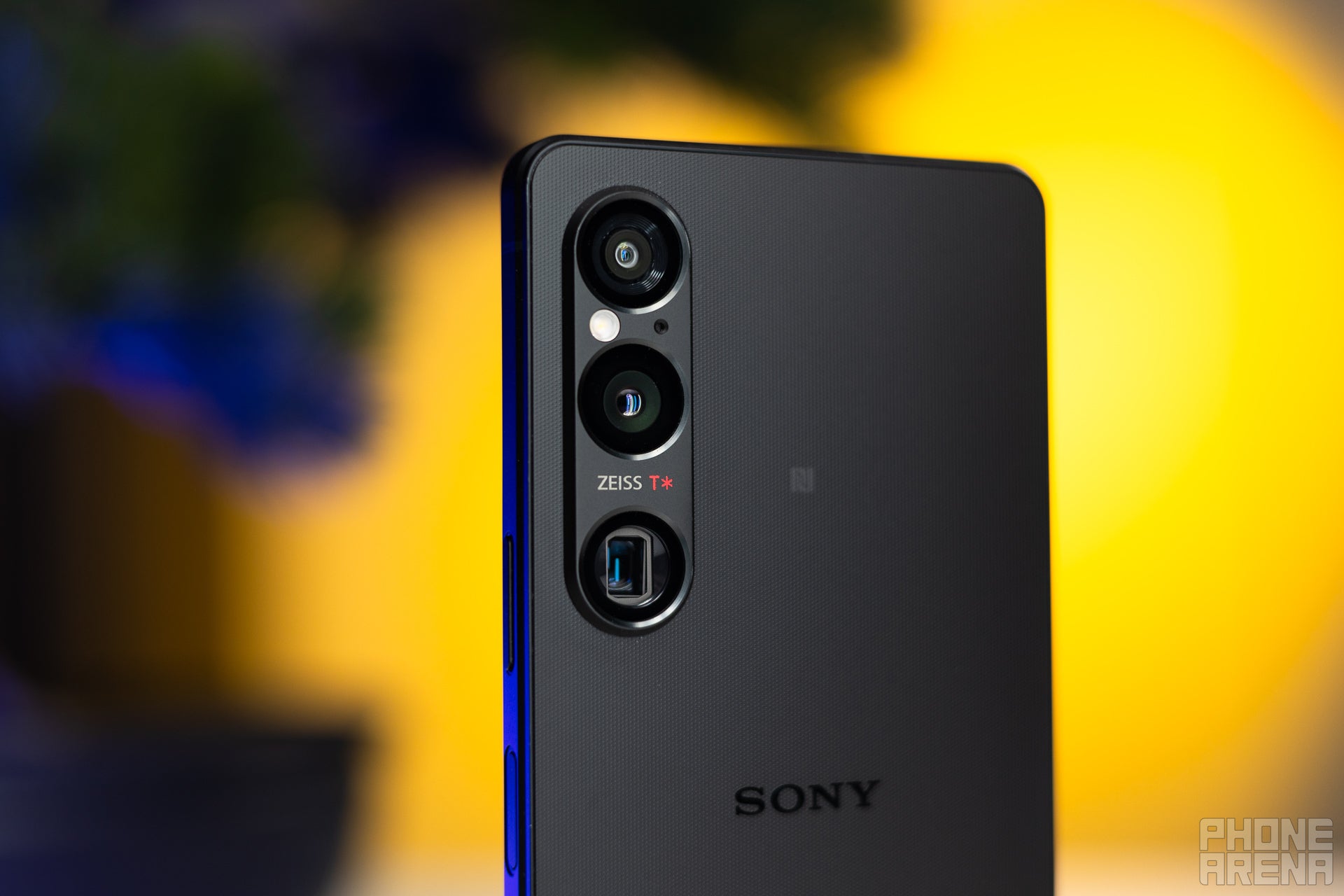 There&#039;s some extended zoom range in there (Image by PhoneArena) - Sony Xperia 1 VI Review: Xperia goes mainstream?