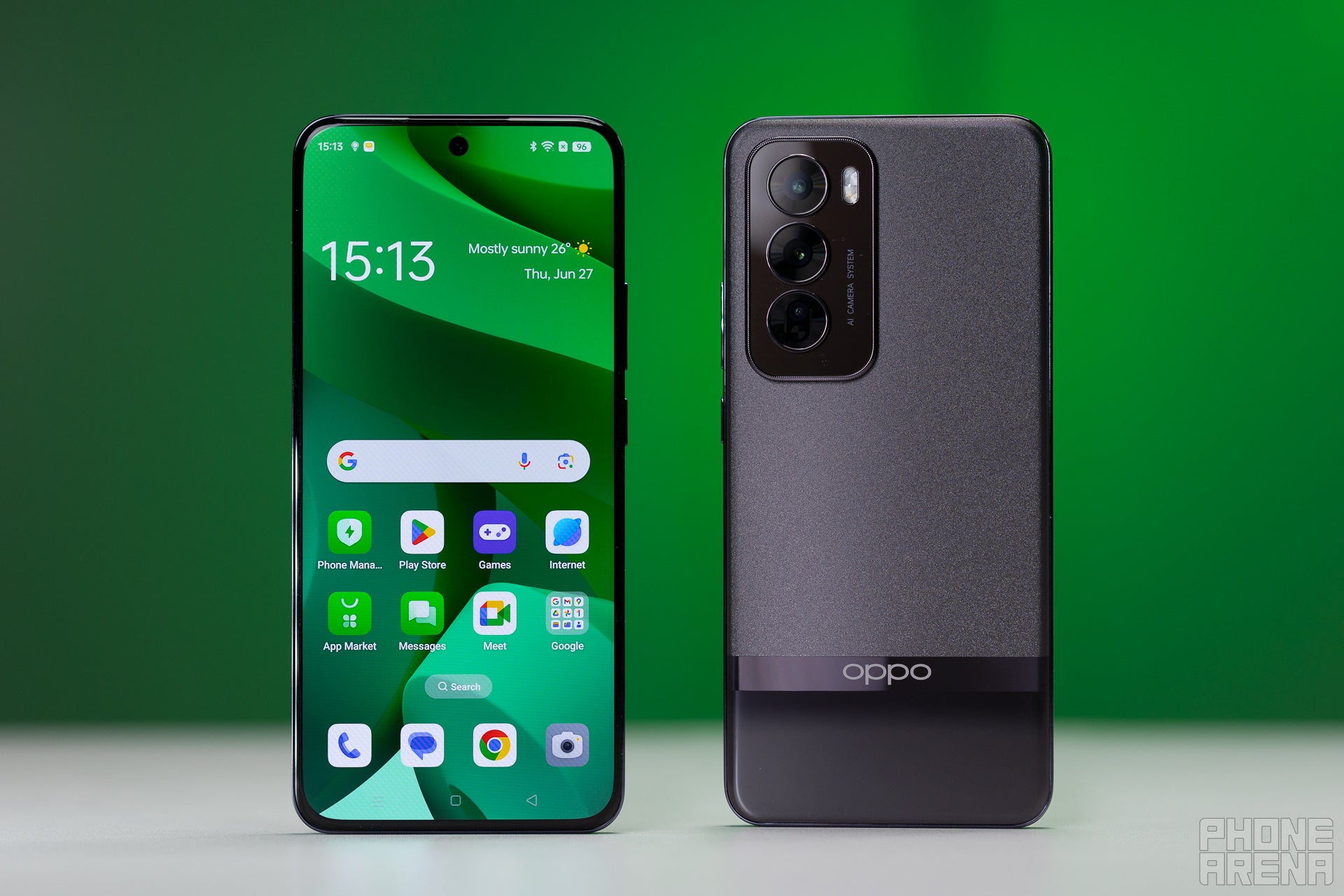 Thin, rounded, and effective (Image credit - PhoneArena) - Oppo Reno 12 Pro hands-on: all the AI tricks in a convenient software overlay