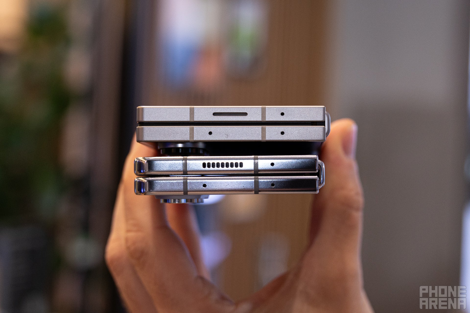 Z Fold 6 - superior, Z Fold 5 - inferior - Galaxy Z Fold 6 vs Galaxy Z Fold 5: a evolução não é rápida, mas compensa