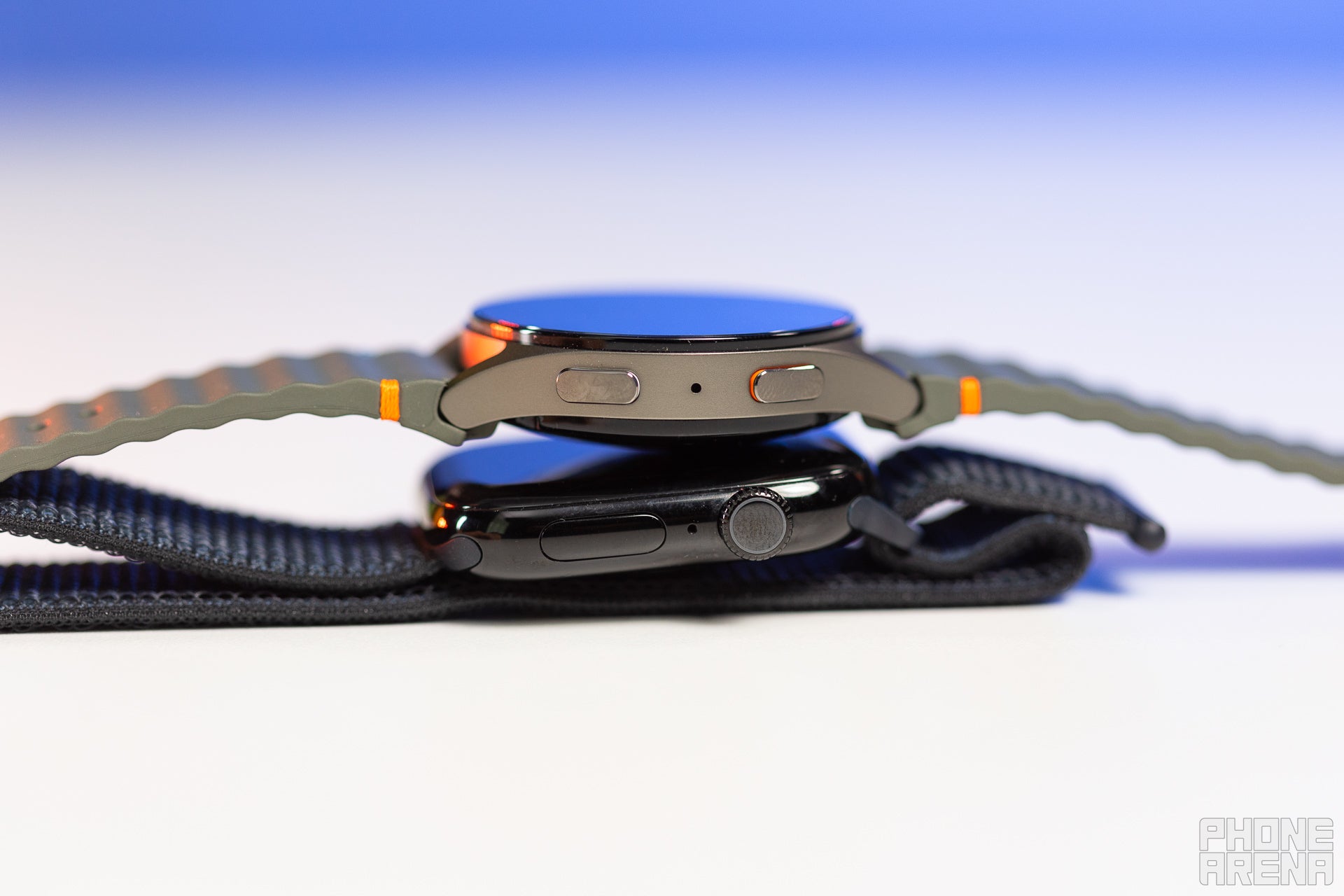 Apple Watch Series 10 vs Samsung Galaxy Watch 7: ecosystems in battle