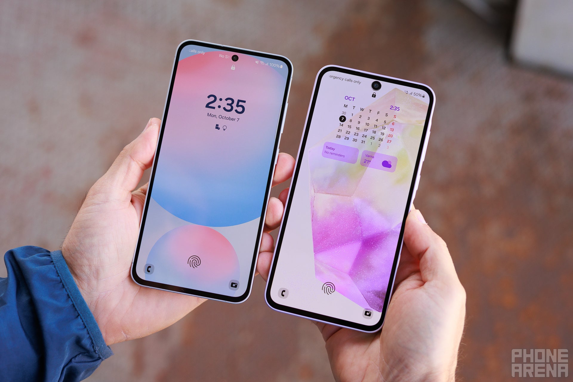 The thick bezels of the A35 5G show its cheaper price when placed next to the S24 FE. (Image by PhoneArena) - Galaxy S24 FE vs Galaxy A35 5G: Which is the better value for your money?