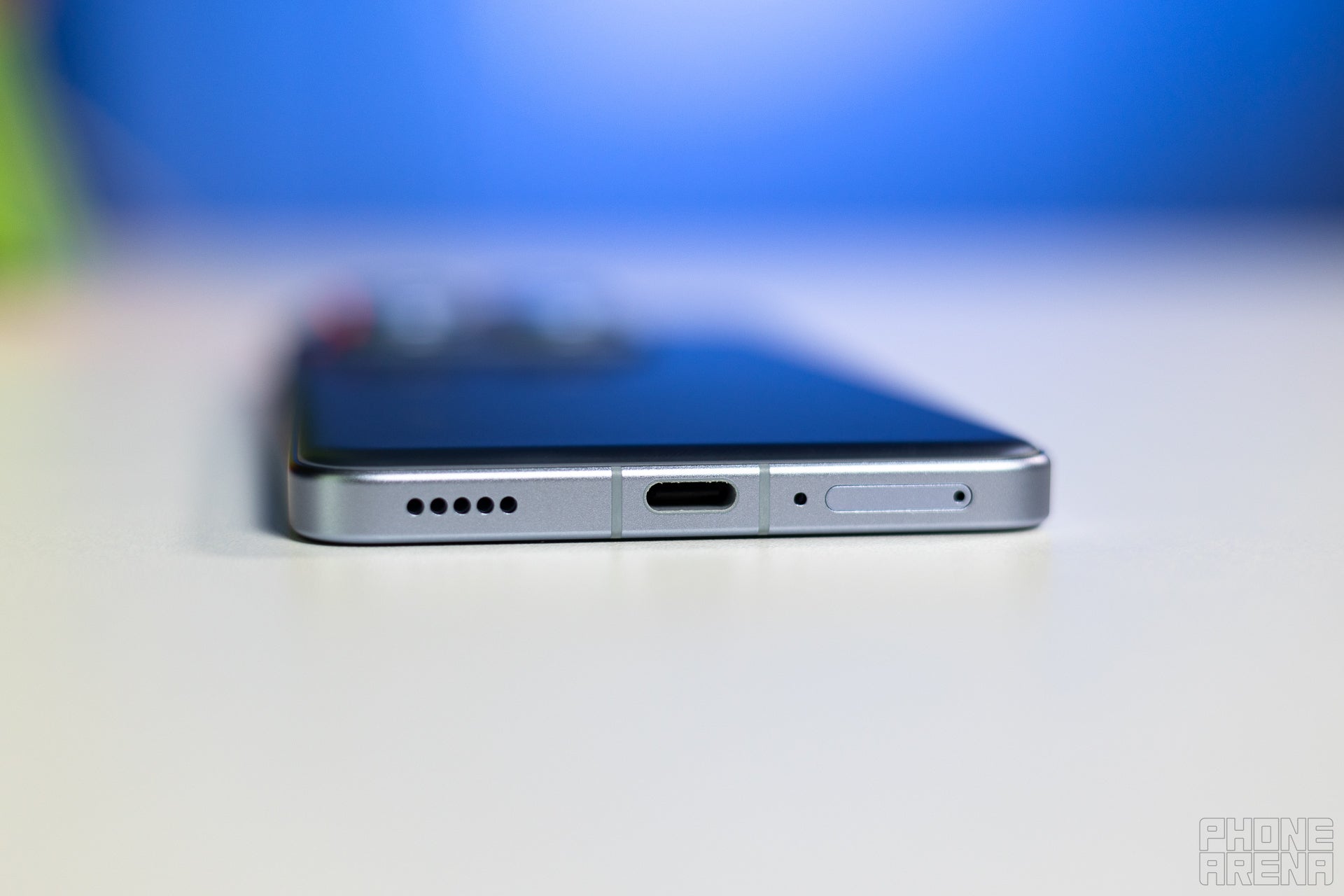 If you have Xiaomi's 120W charger you can fill the battery up in 20 or so minutes | Image by PhoneArena"&nbsp - Xiaomi 14T Pro Review: Liquid Metal