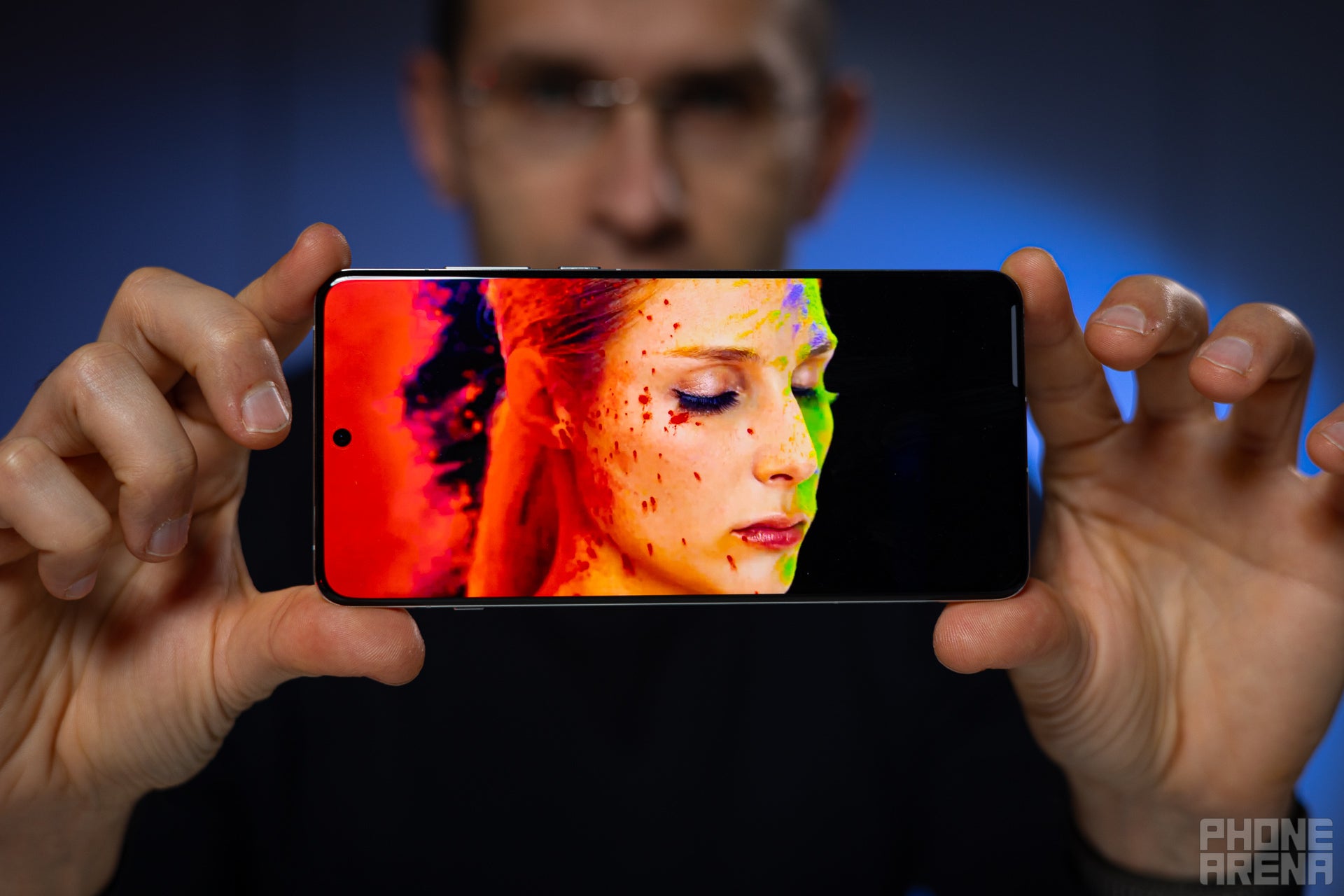 OnePlus 13 has a bright and color-accurate display (Image by PhoneArena) - OnePlus 13 Review: Great phone, excellent value, questionable camera