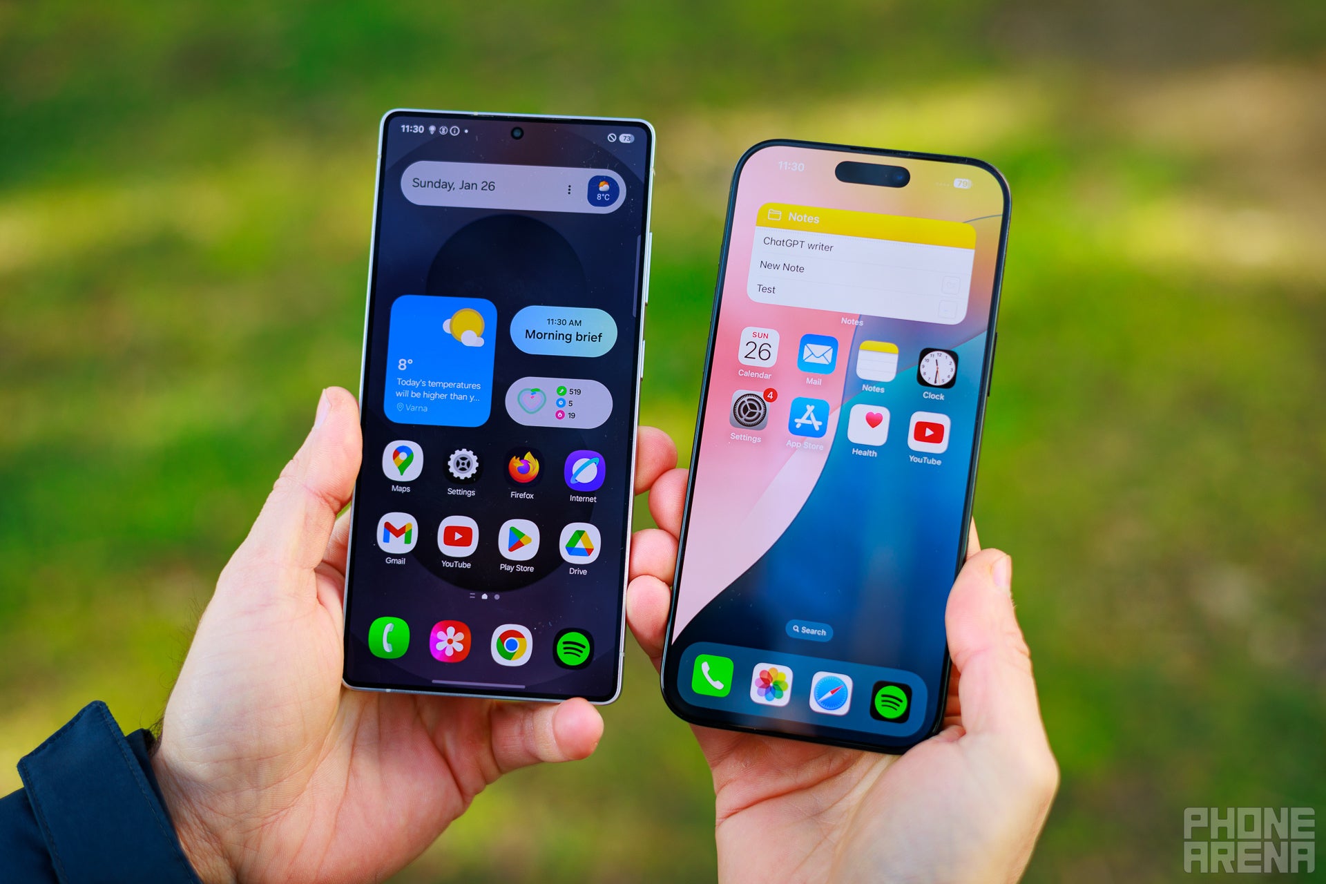 Gorgeous screens at the front (Image by PhoneArena) - Samsung Galaxy S25 Ultra vs iPhone 16 Pro Max: A popularity contest