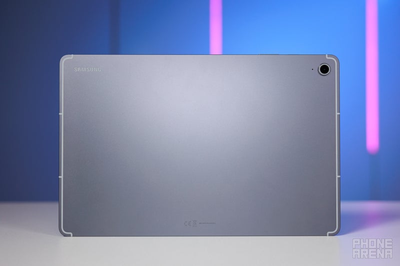Samsung Galaxy Tab S10 FE Plus Review: Larger screen, fewer cameras, but great value
