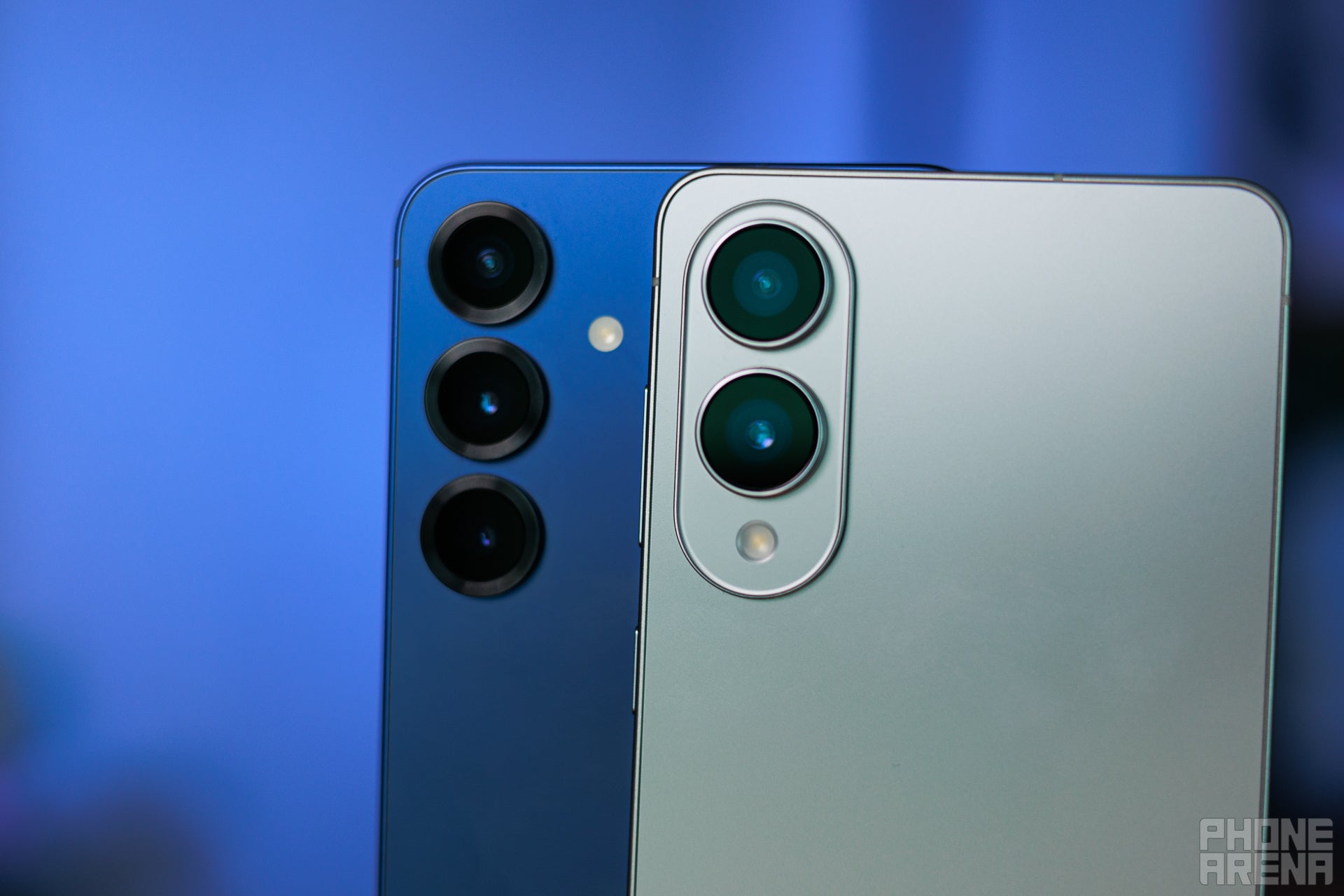 Samsung Galaxy S25 Edge vs Galaxy S25 Plus: Does thickness really matter?