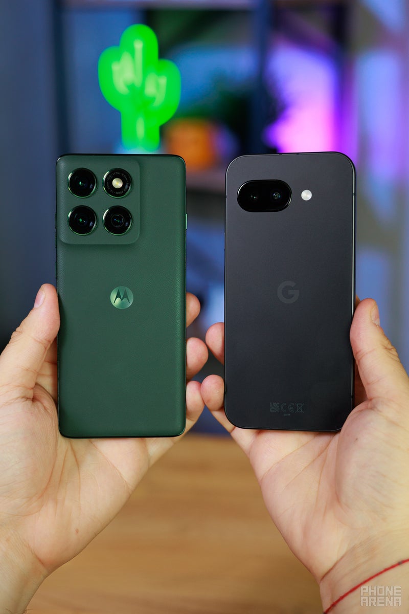 It's the Motorola that turns heads more (Image by PhoneArena)