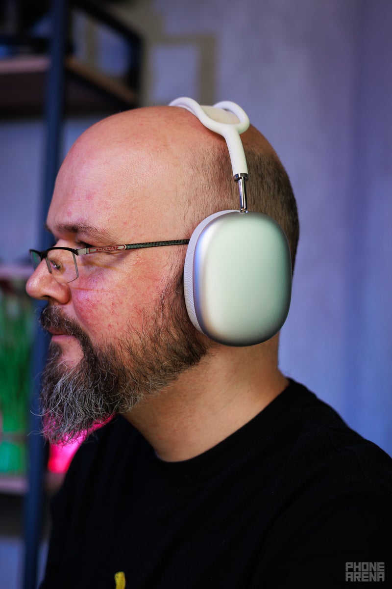 Nothing Headphone (1) vs AirPods Max: the Android AirPods?