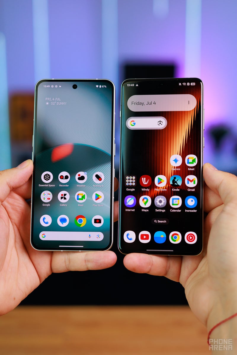Nothing Phone (3) vs OnePlus 13: Beauty versus brawn