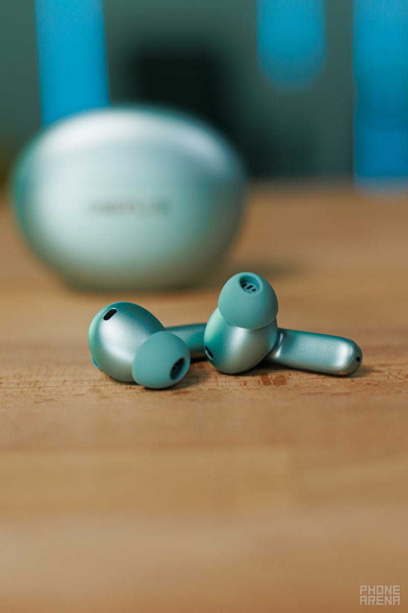 OnePlus Buds 4 review: bangers