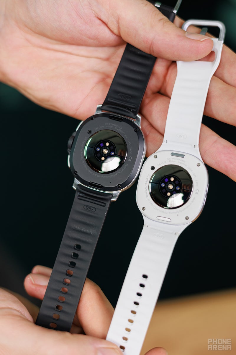 Galaxy Watch 8 Classic vs Galaxy Watch 8: it's back, but why?
