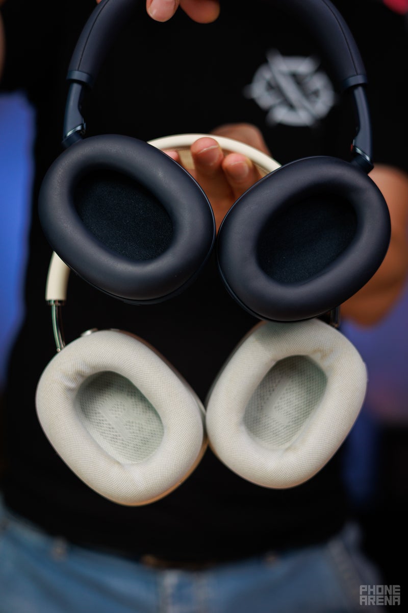 Sony WH-1000XM6 vs Apple AirPods Max: gloves off, earcups on