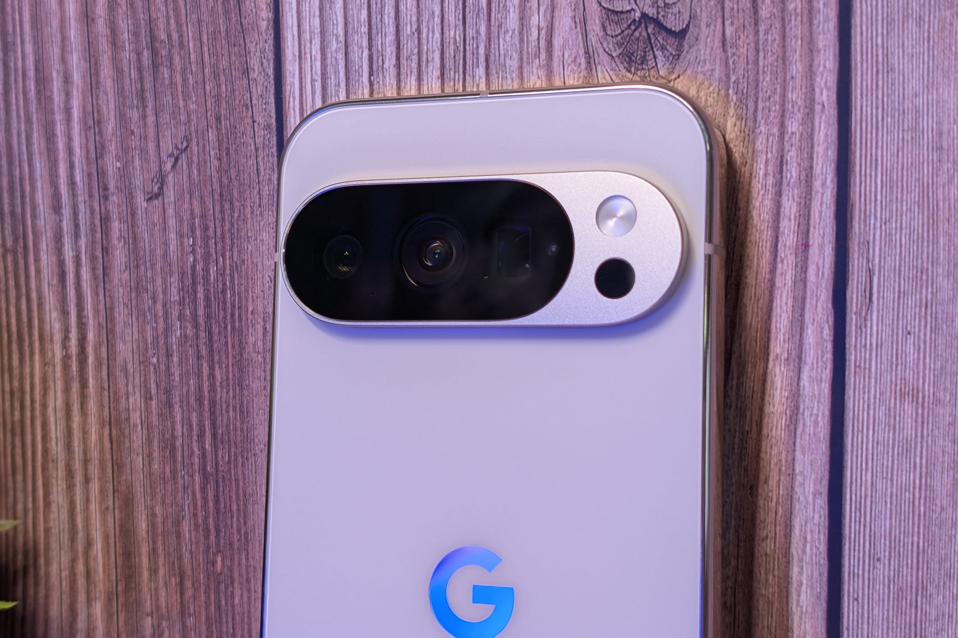 Google Pixel 10 Pro Hands-on Preview: New brains