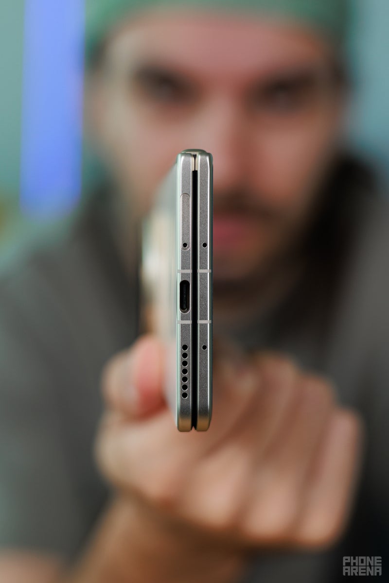 Honor Magic V5 folded, from the bottom