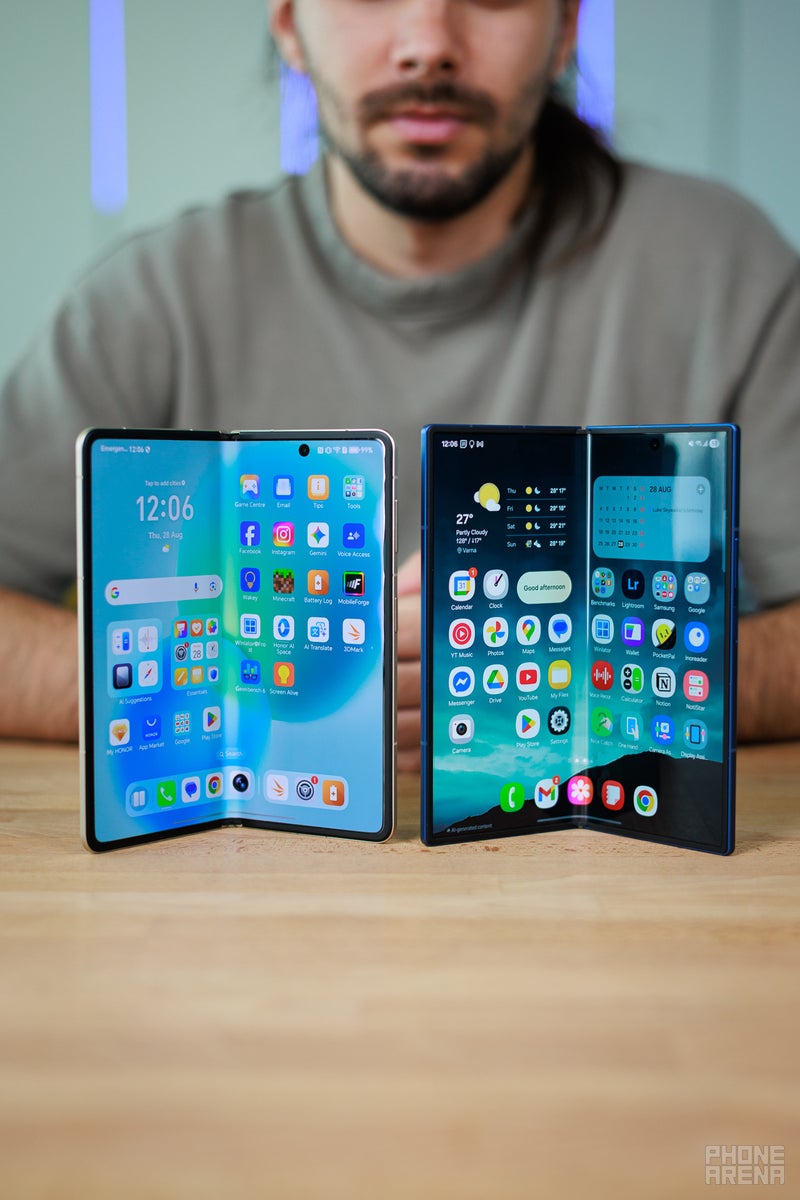 Honor Magic V5 vs Galaxy Z Fold 7: there can be only one!