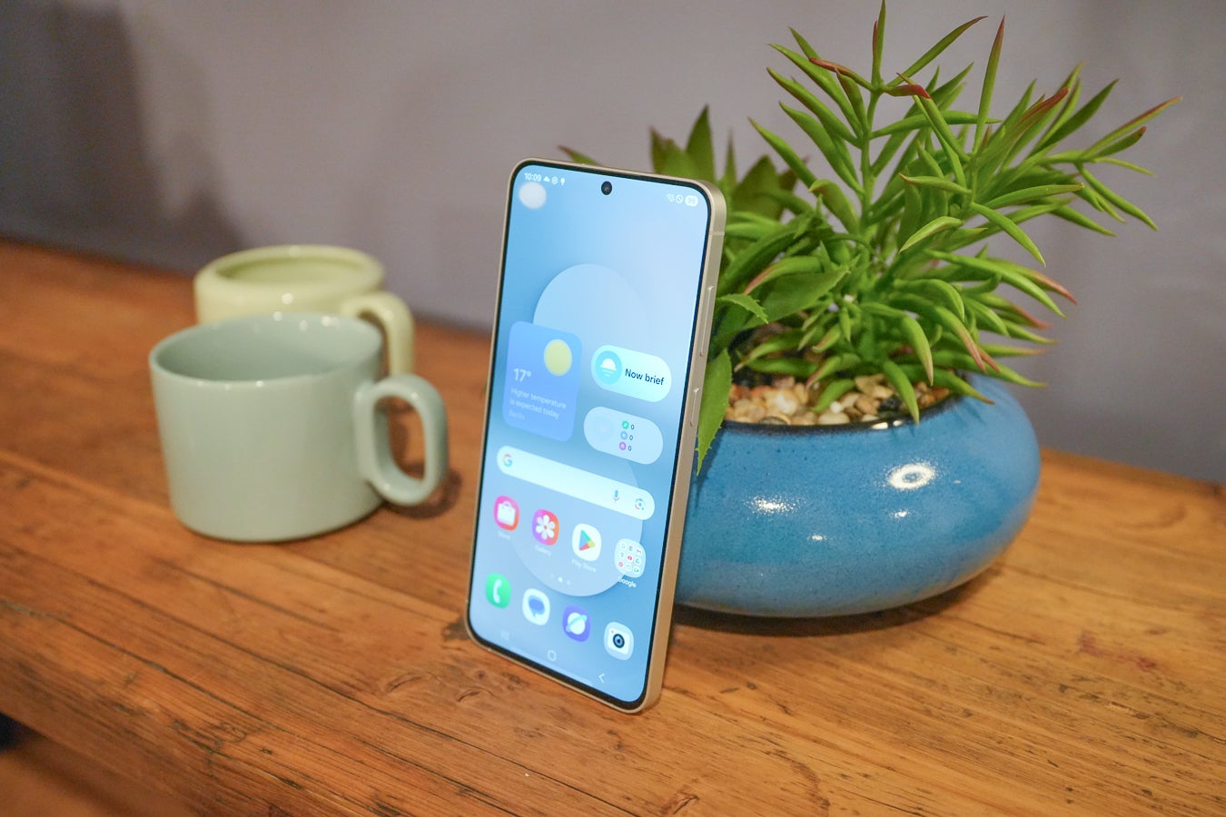 Samsung Galaxy S25 FE Hands-on preview: Affordable flagship done the right way