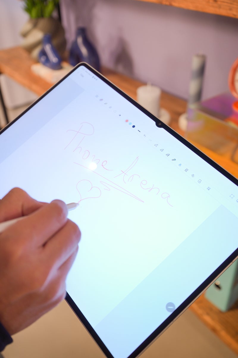 Samsung Galaxy Tab S11 Ultra Hands-on preview: That's one big boy right there!