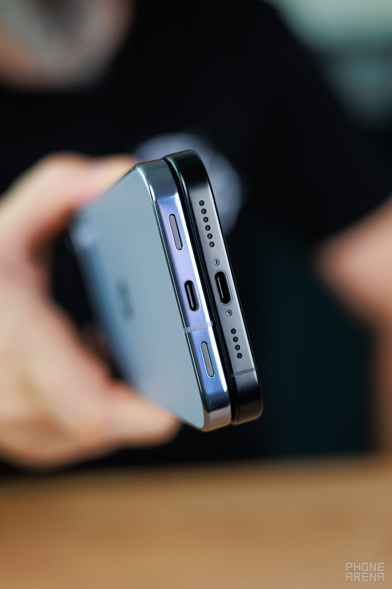 Google Pixel 10 Pro XL vs iPhone 16 Pro Max: here we go!