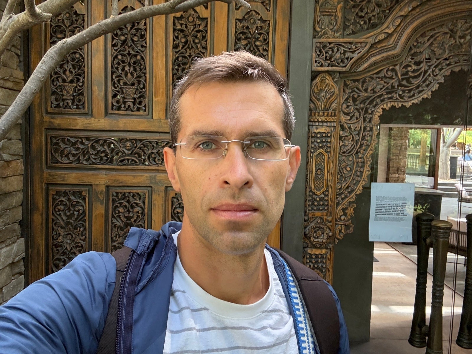 iPhone 16 Pro Max - iPhone 17 Pro Max vs iPhone 16 Pro Max: Save your money