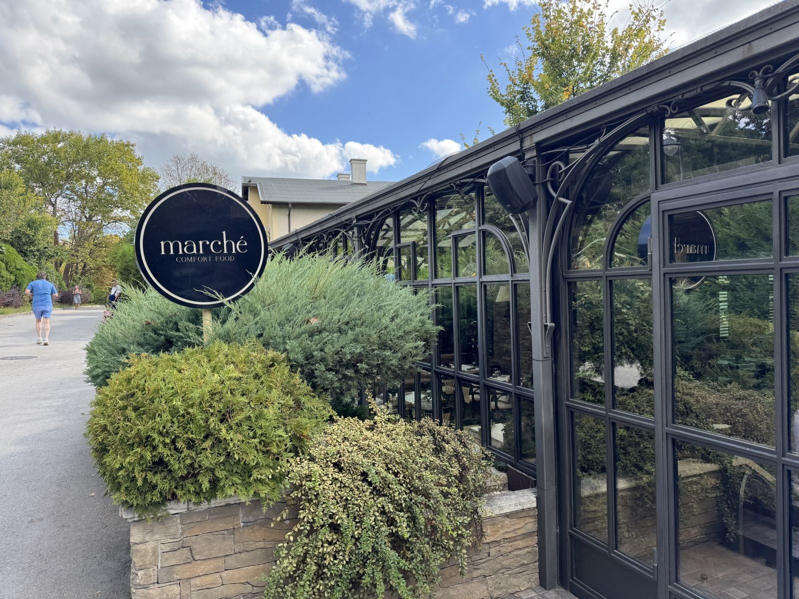 iPhone 15 Pro - iPhone 17 Pro vs iPhone 15 Pro: Upgrade or wait?