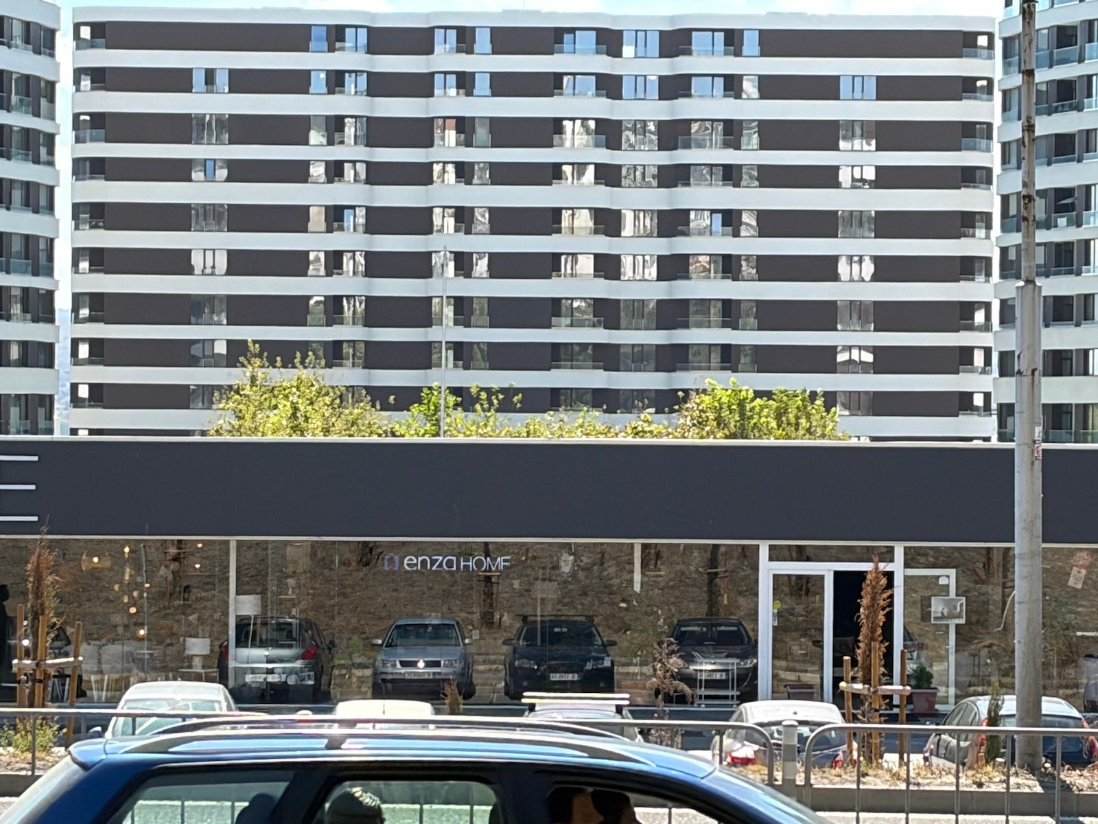 iPhone 17 5x - iPhone 17 vs Pixel 10: The most heated $799 flagship battle in a decade