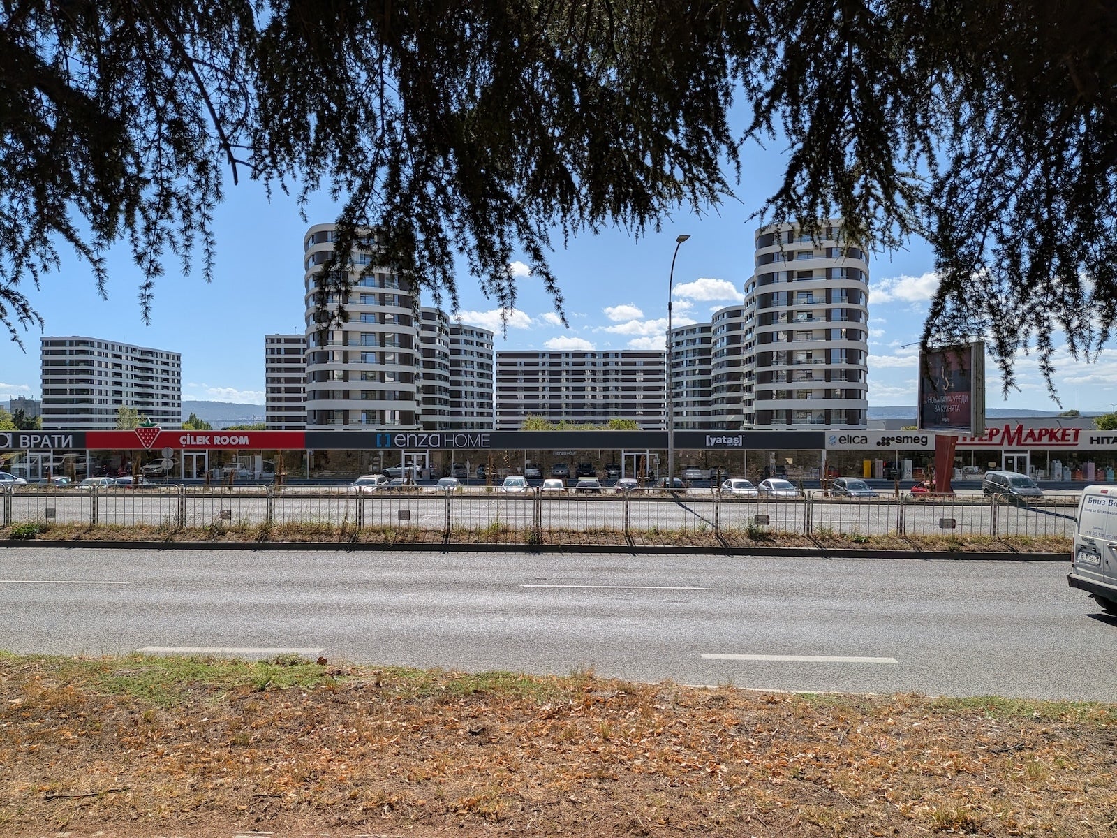 Pixel 10 - iPhone 17 vs Pixel 10: The most heated $799 flagship battle in a decade